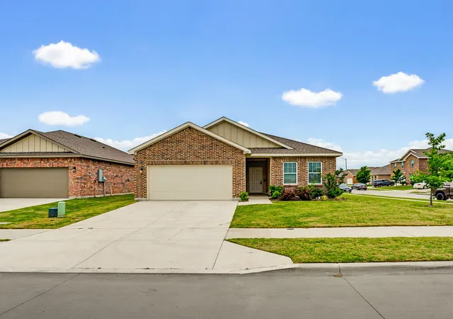 1st image of 1533 Ancer Wy, Haslet, TX 76052 | MLS# 21242547