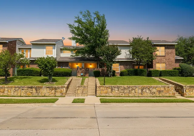 Homes for sale in Lewisville, TX | 831 Creekside Dr, Lewisville, TX 75067 | MLS# 21242896