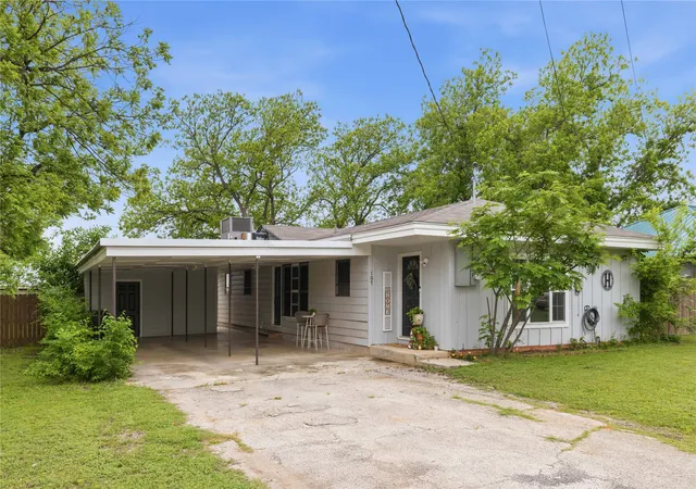 Homes for sale in Early, TX | 107 Lucas Dr, Early, TX 76802 | MLS# 21243558