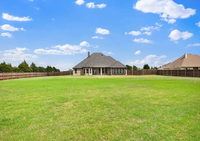 Photo 2 of Sale Pending at 4341 Rush Rd, Midlothian, TX 76065 | MLS# 21239540 | Listing updated on 2026-08-27