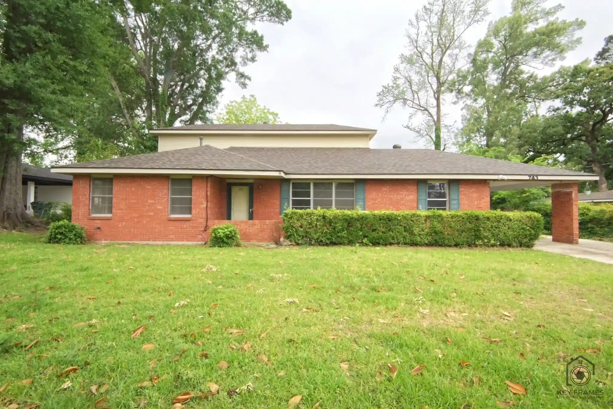 Photo 1 of Single family home for sale at 743 Dodd Dr, Shreveport, LA 71107 | MLS# 21243675 | Listing updated on 2026-10-28