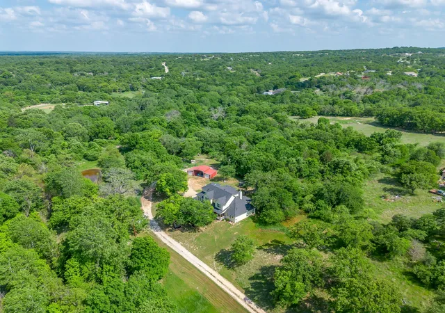 1st image of 203 Saddle Ridge Ct, Springtown, TX 76082 | MLS# 21242443
