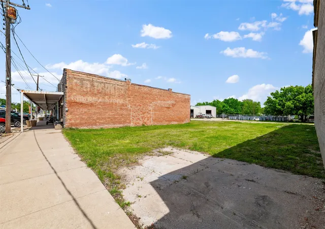 Photo 3 of Land for sale at 201 Main St, Maypearl, TX 76064 | MLS# 21242306 | Listing updated on 2026-09-21