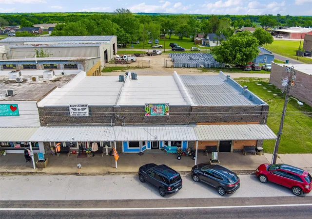 Photo 4 of Land for sale at 201 Main St, Maypearl, TX 76064 | MLS# 21242306 | Listing updated on 2026-09-21