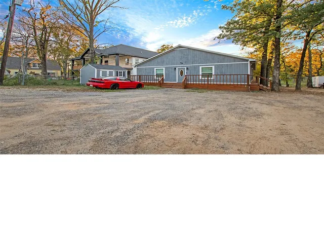 Homes for sale in Mabank, TX | 166 Indian Gap Rd, Mabank, TX 75156 | MLS# 21243808