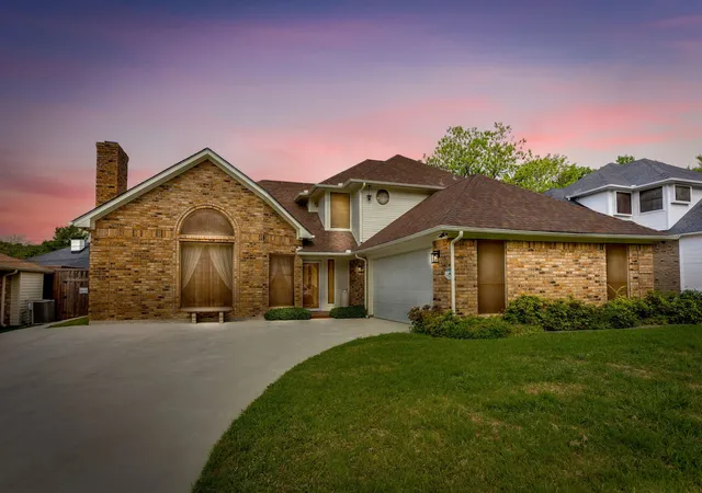 1st image of 2317 Willow Oak Dr, Irving, TX 75060 | MLS# 21243112