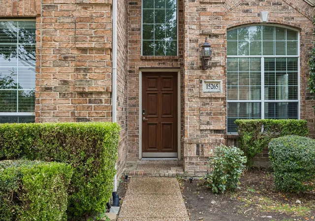Photo 3 of Sale Pending at 15265 Brooks Ln, Frisco, TX 75035 | MLS# 21242626 | Listing updated on 2026-07-21