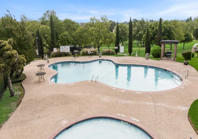 Photo 4 of Single family home for sale at 3411 Augusta Blvd, Rockwall, TX 75087 | MLS# 21239650 | Listing updated on 2026-08-29