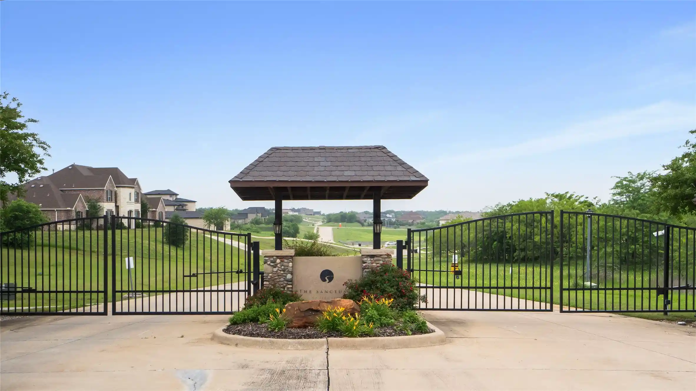 Photo 1 of Land for sale at 1207 Tulip Ct, Cedar Hill, TX 75104 | MLS# 21242573 | Listing updated on 2026-06-15