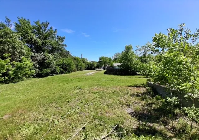Photo 2 of Land for sale at 1017 Caron, Robinson, TX 76706 | MLS# 21244043 | Listing updated on 2026-07-04