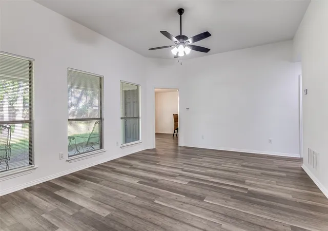 Photo 2 of Single family home for sale at 741 Oak Park Dr, Azle, TX 76020 | MLS# 21244078 | Listing updated on 2026-09-28