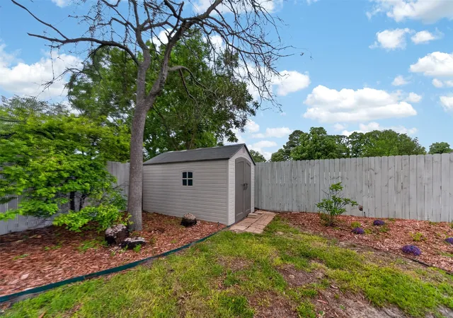 Photo 40 of Single family home for sale at 514 Noah Ln, Lindale, TX 75771 | MLS# 21244097 | Listing updated on 2026-10-03