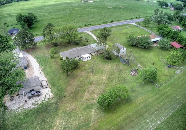 Homes for sale in Commerce, TX | 7007 State Hwy 50, Commerce, TX 75428 | MLS# 21244098