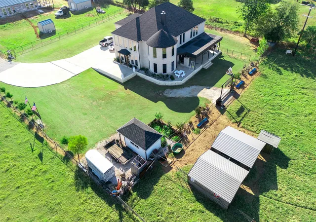 Photo 3 of Mansion for sale at 2630 Rock Hill Rd, Aubrey, TX 76227 | MLS# 21244217 | Listing updated on 2026-09-04