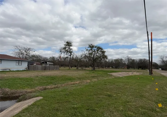 Photo 2 of Land for sale at 102 Johnson St, Commerce, TX 75428 | MLS# 21242501 | Listing updated on 2026-07-15