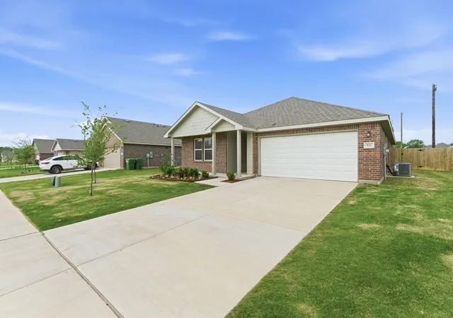 Homes for sale in Springtown, TX | 521 Jameson St, Springtown, TX 76082 | MLS# 21241913