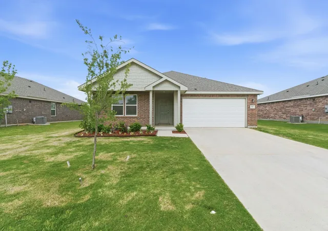 Homes for sale in Springtown, TX | 521 Jameson St, Springtown, TX 76082 | MLS# 21241913