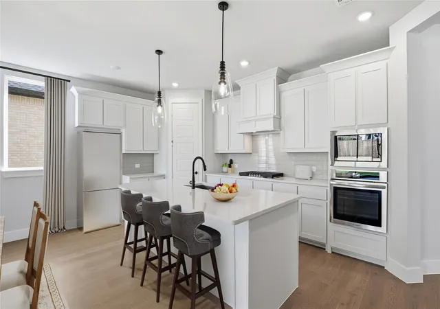 image of 7428 Wayward Wind Dr, Fort Worth, TX 76179 | MLS# 21244286