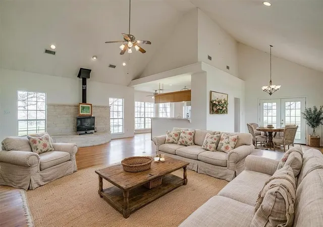 Photo 2 of Single family home for sale at 1930 Old Mineral Wells Hwy, Weatherford, TX 76088 | MLS# 21243941 | Listing updated on 2026-08-18