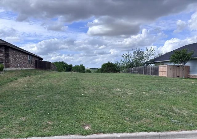 Homes for sale in Waco, TX | 444 Paso Fino St, Waco, TX 76706 | MLS# 21244372