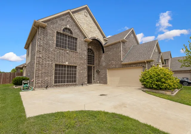 Homes for sale in Red Oak, TX | 129 Quail Run Rd, Red Oak, TX 75154 | MLS# 21242838