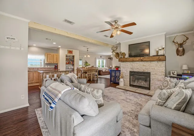 Photo 3 of Manufactured home for sale at 1262 Rosser Ranch Rd, Graham, TX 76450 | MLS# 21243545 | Listing updated on 2026-08-30