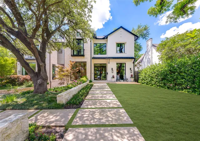 Homes for sale in University Park, TX | 6715 Golf Dr, University Park, TX 75205 | MLS# 21242175