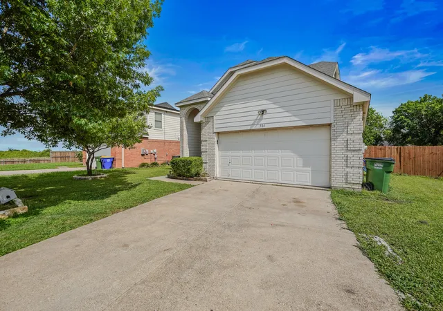 Homes for sale in Seagoville, TX | 504 Sunrise Cir, Seagoville, TX 75159 | MLS# 21244772