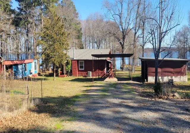 Photo 4 of Single family home for sale at 8234 Haphazard Rd, Mooringsport, LA 71060 | MLS# 21244865 | Listing updated on 2026-09-01