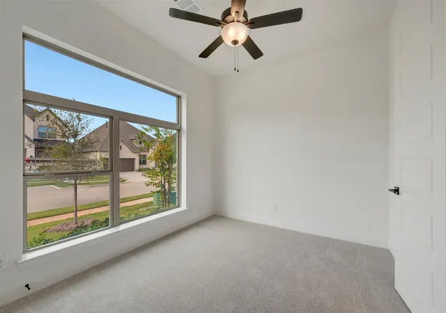Photo 4 of Single family home for sale at 1605 Cedarberry Dr, Argyle, TX 76226 | MLS# 21245014 | Listing updated on 2026-10-02