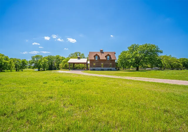 Homes for sale in Valley View, TX | 4700 E Fm 922, Valley View, TX 76272 | MLS# 21231527
