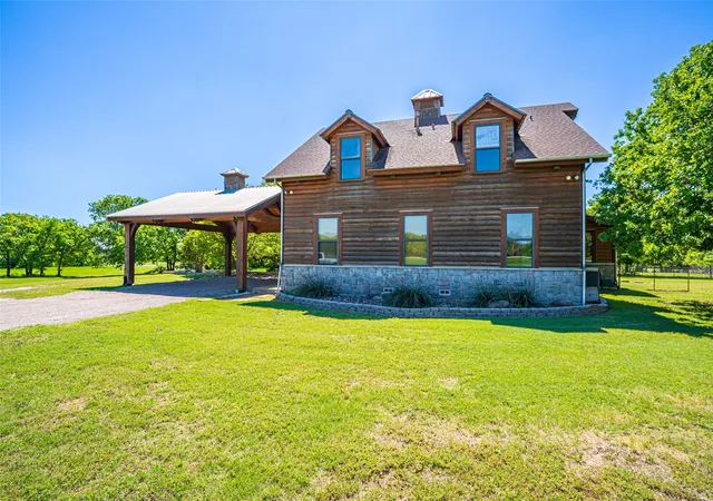 Homes for sale in Valley View, TX | 4700 E Fm 922, Valley View, TX 76272 | MLS# 21231527
