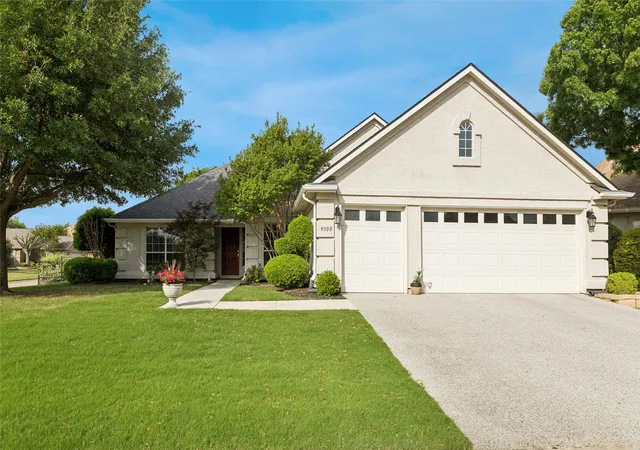 Photo 2 of Single family home for sale at 9300 Malibu Ct, Denton, TX 76207 | MLS# 21238151 | Listing updated on 2026-08-23