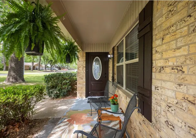 Photo 3 of Single family home for sale at 701 Georgia St, Lindale, TX 75771 | MLS# 21245219 | Listing updated on 2026-09-28