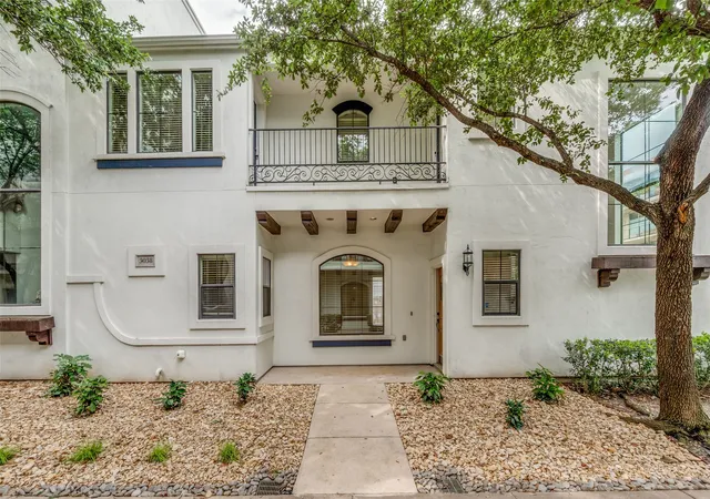 Photo 2 of Sale Pending at 3038 Carmel St, Dallas, TX 75204 | MLS# 21241683 | Listing updated on 2026-07-27