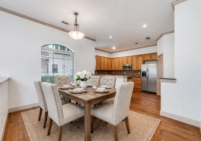 Photo 4 of Sale Pending at 3038 Carmel St, Dallas, TX 75204 | MLS# 21241683 | Listing updated on 2026-07-27