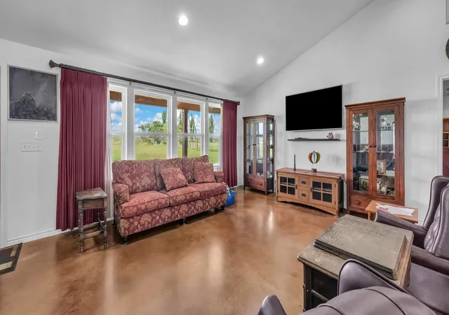 Photo 4 of Single family home for sale at 5500 County Road 302, Grandview, TX 76050 | MLS# 21244859 | Listing updated on 2026-10-03