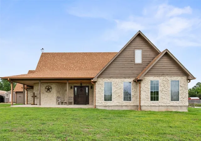 Homes for sale in Corsicana, TX | 130 Se County Road 3085, Corsicana, TX 75109 | MLS# 21236226