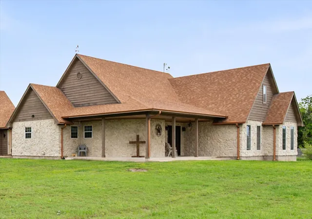 Homes for sale in Corsicana, TX | 130 Se County Road 3085, Corsicana, TX 75109 | MLS# 21236226
