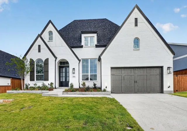 Photo 1 of Sale Pending at 2533 Domingo Dr, Aledo, TX 76008 | MLS# 21245286 | Listing updated on 2026-09-28