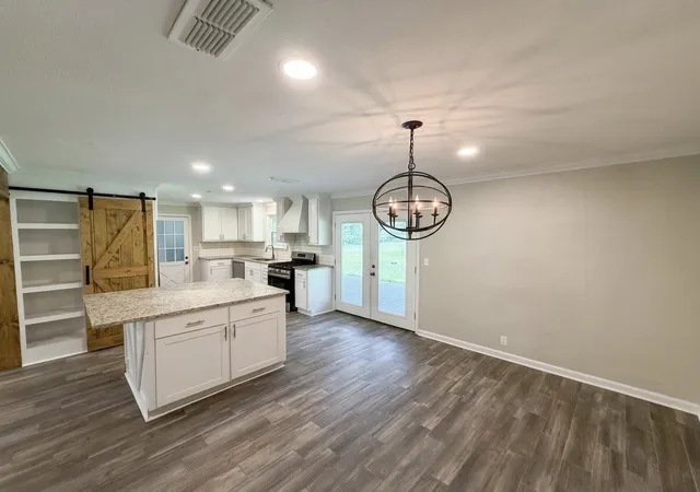 Photo 4 of Sale Pending at 8942 Dakota Huse Ln, Greenwood, LA 71033 | MLS# 21245395 | Listing updated on 2026-07-22