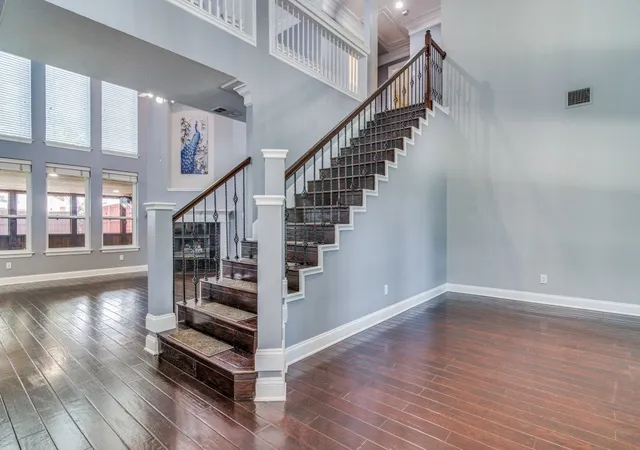 Photo 4 of Sale Pending at 3814 Ridgecrest Ave, Rowlett, TX 75088 | MLS# 21245070 | Listing updated on 2026-10-08