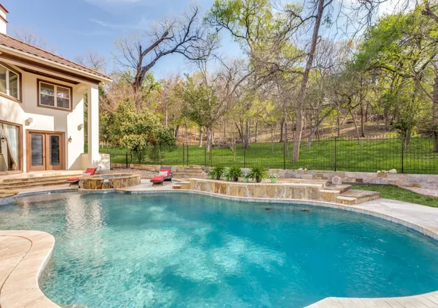 5th image of 1608 Rivercrest Ct, Fort Worth, TX 76107 | MLS# 21244171