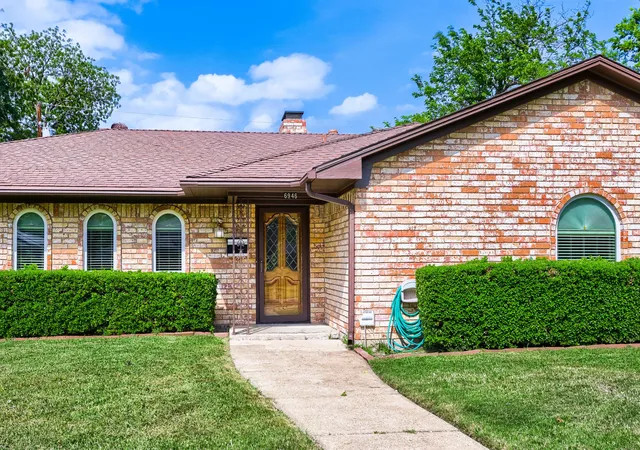 Photo 3 of Single family home for sale at 6946 Hunnicut Pl, Dallas, TX 75227 | MLS# 21143354 | Listing updated on 2026-07-20