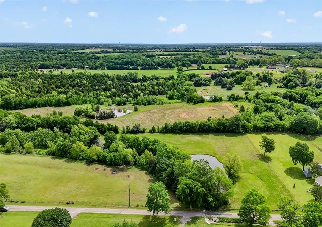 Photo 3 of Land for sale at Tbd Pecan St, Ector, TX 75439 | MLS# 21245392 | Listing updated on 2026-08-31