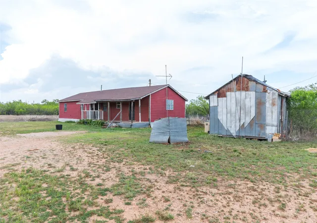 Homes for sale in Anson, TX | 521 Avenue H, Anson, TX 79501 | MLS# 21241134