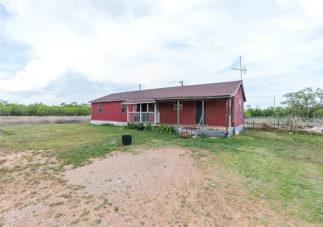 Homes for sale in Anson, TX | 521 Avenue H, Anson, TX 79501 | MLS# 21241134