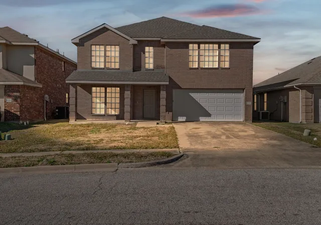 Homes for sale in Greenville, TX | 6518 Ashland Dr, Greenville, TX 75402 | MLS# 21245561