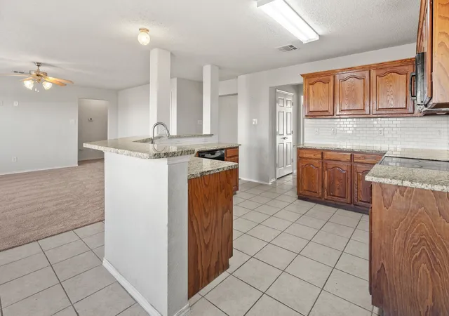 Homes for sale in Greenville, TX | 6518 Ashland Dr, Greenville, TX 75402 | MLS# 21245561