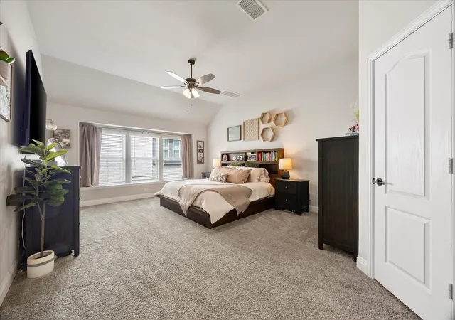 Photo 4 of Single family home for sale at 462 W Autumn Hill Blf, Lavon, TX 75166 | MLS# 21245573 | Listing updated on 2026-07-16